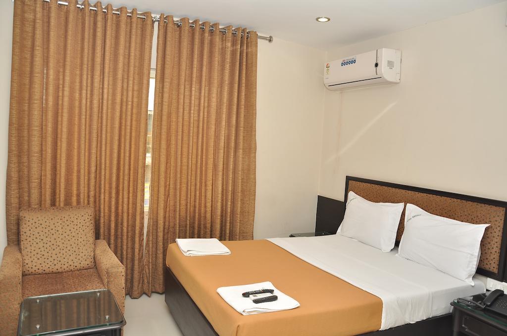 City Home Chennai Eksteriør billede